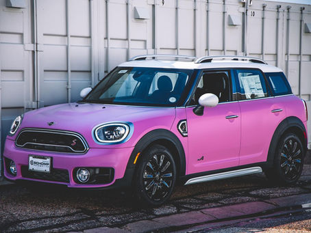 MINI Countryman - Satin Bubblegum Pink Vinyl Wrap