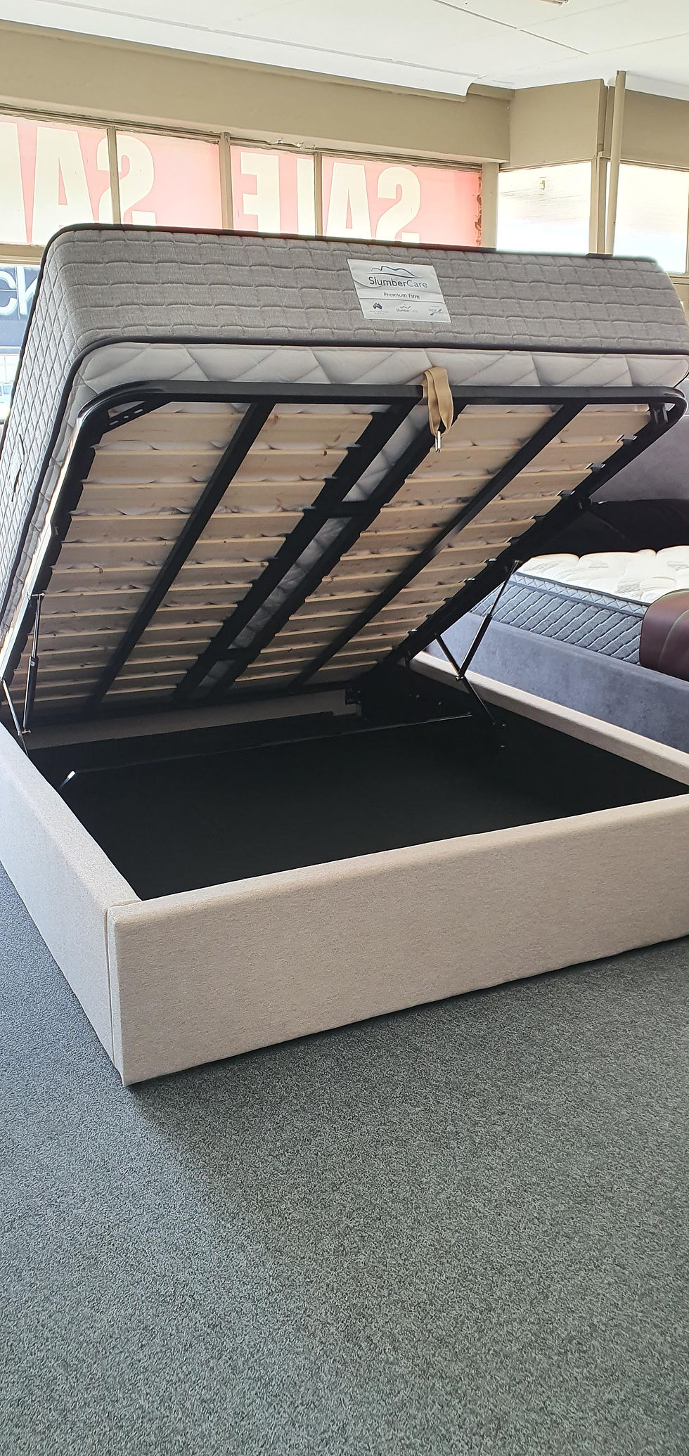 Thumbnail: Jordan Gaslift Bed