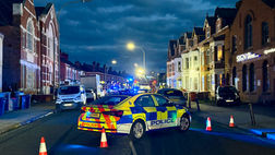 Fire crews are currently battling a blaze in a flat on Fosse Road North in Leicester