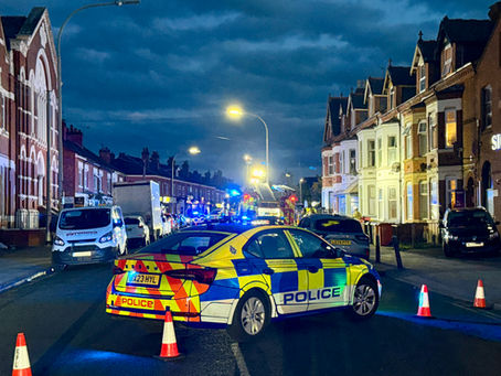 Fire crews are currently battling a blaze in a flat on Fosse Road North in Leicester
