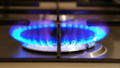 Residents urged to pay council tax by direct debit to enable faster payment of £150