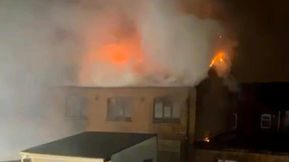 Homes evacuated after Leicester factory fire