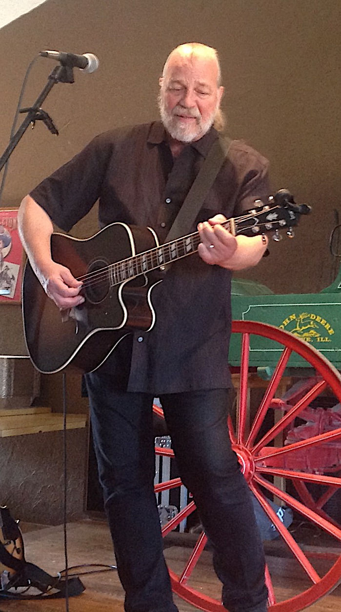 69783869_2615838828437084_79181266910068