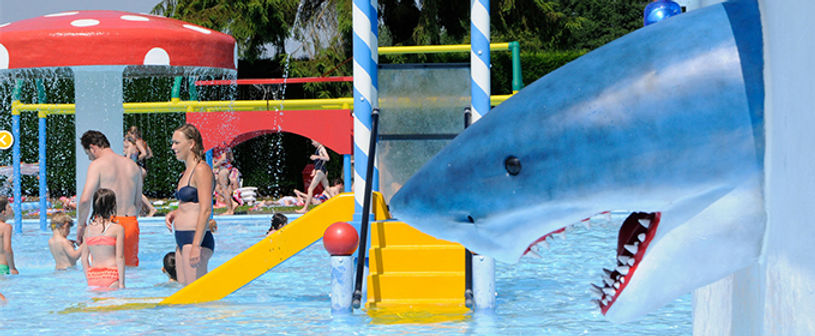 Zwembaden in de buurt