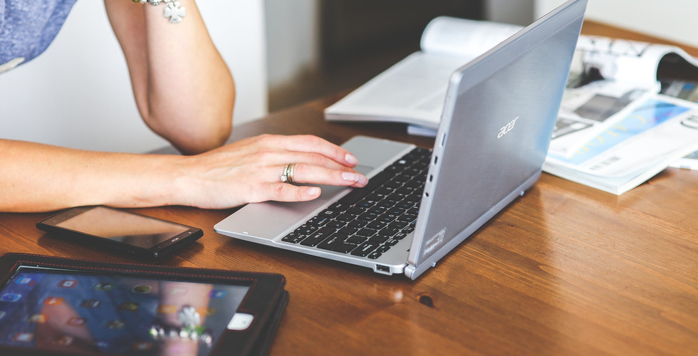 Online Freelancer, virtual administrative assistant, virtual assistant