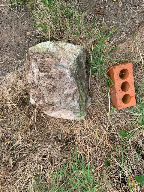 Thumbnail: Boulder - small