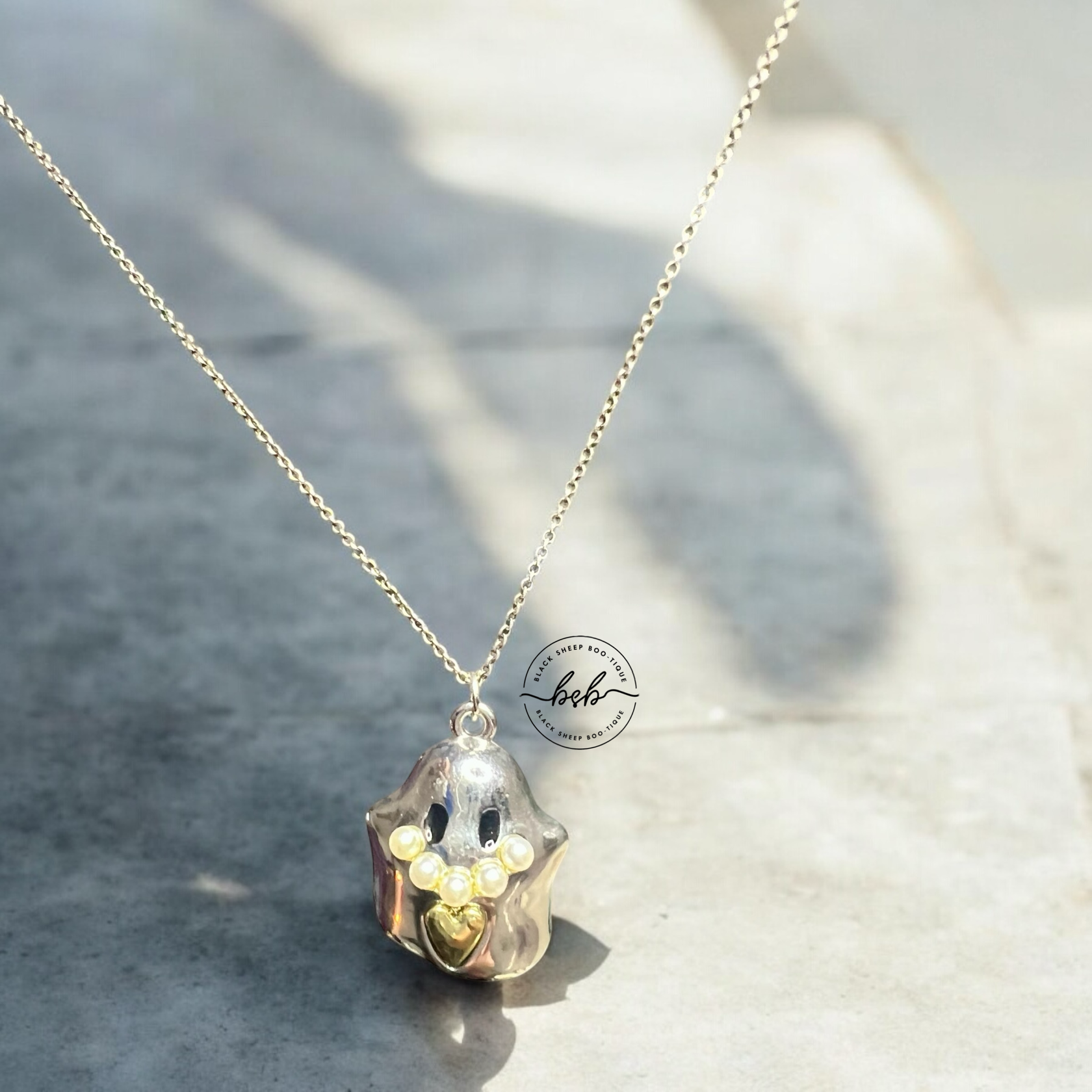 Spectral Fashionista