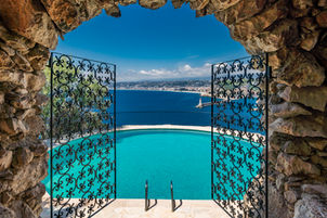 2020 TOP TEN CELEBRITY HOMES