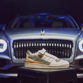THE SURGEON UNVEILS BESPOKE LIMITED EDITION BENTLEY SNEAKERS