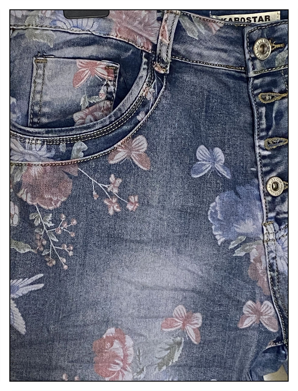 Miniaturbild: Jeans geblümt