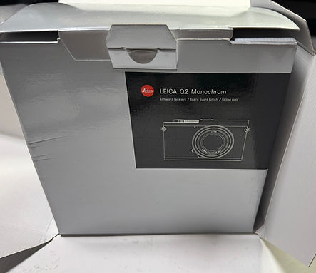 BOITE EXTERIEURE LEICA.jpg