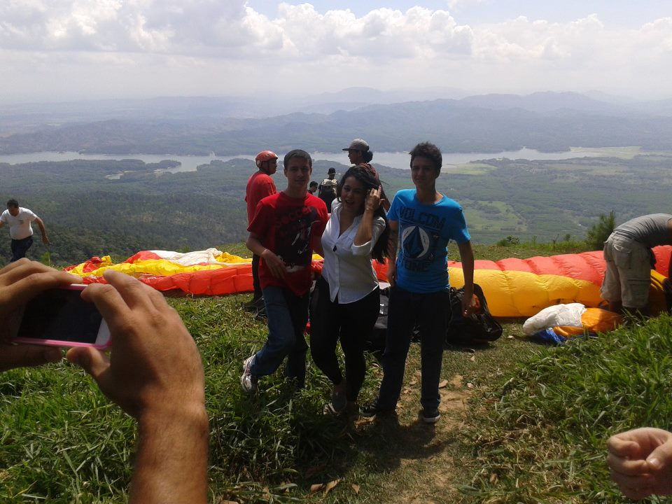 manaclita paragliding