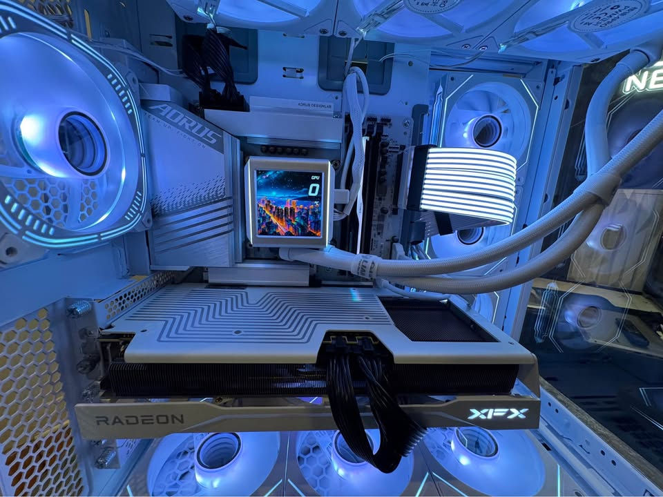 Best Custom PC Builders