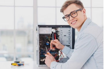 Onsite Computer Repairs Melbourne - Fixed or IT's Free > 1300 637 326