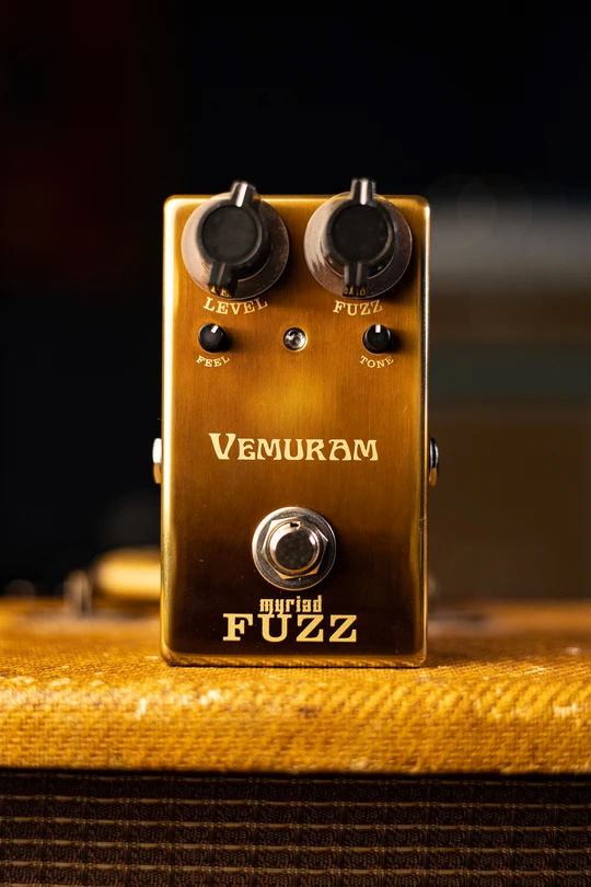 Thumbnail: Vemuram Myriad Fuzz［Josh Smith Signature］