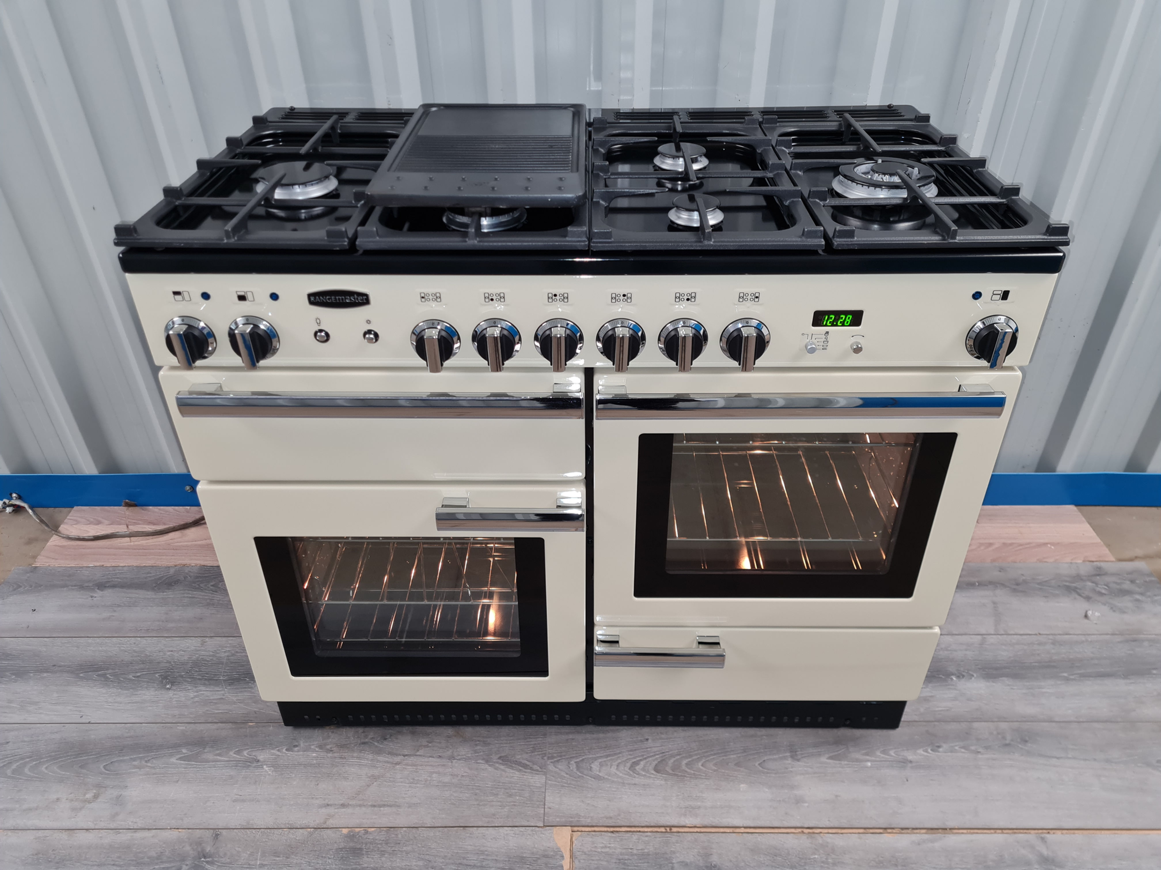 Rangemaster Professional 110cm Dual Fuel (PROP110DFFCR/C) - Cream