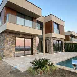 İstanbul ili Büyükçekmece Şahinler holding villa  projesi dış cephe kültür taşı uygulaması Stonebrick İstanbul

