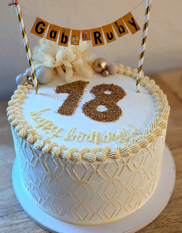 Golden birthday cake stenciled buttercre