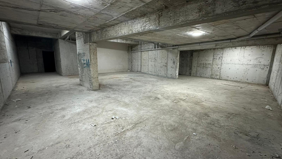 Uzunlar Emlak'tan Merkezi Konumda, Geniş ve Konforlu 4+1 Daire