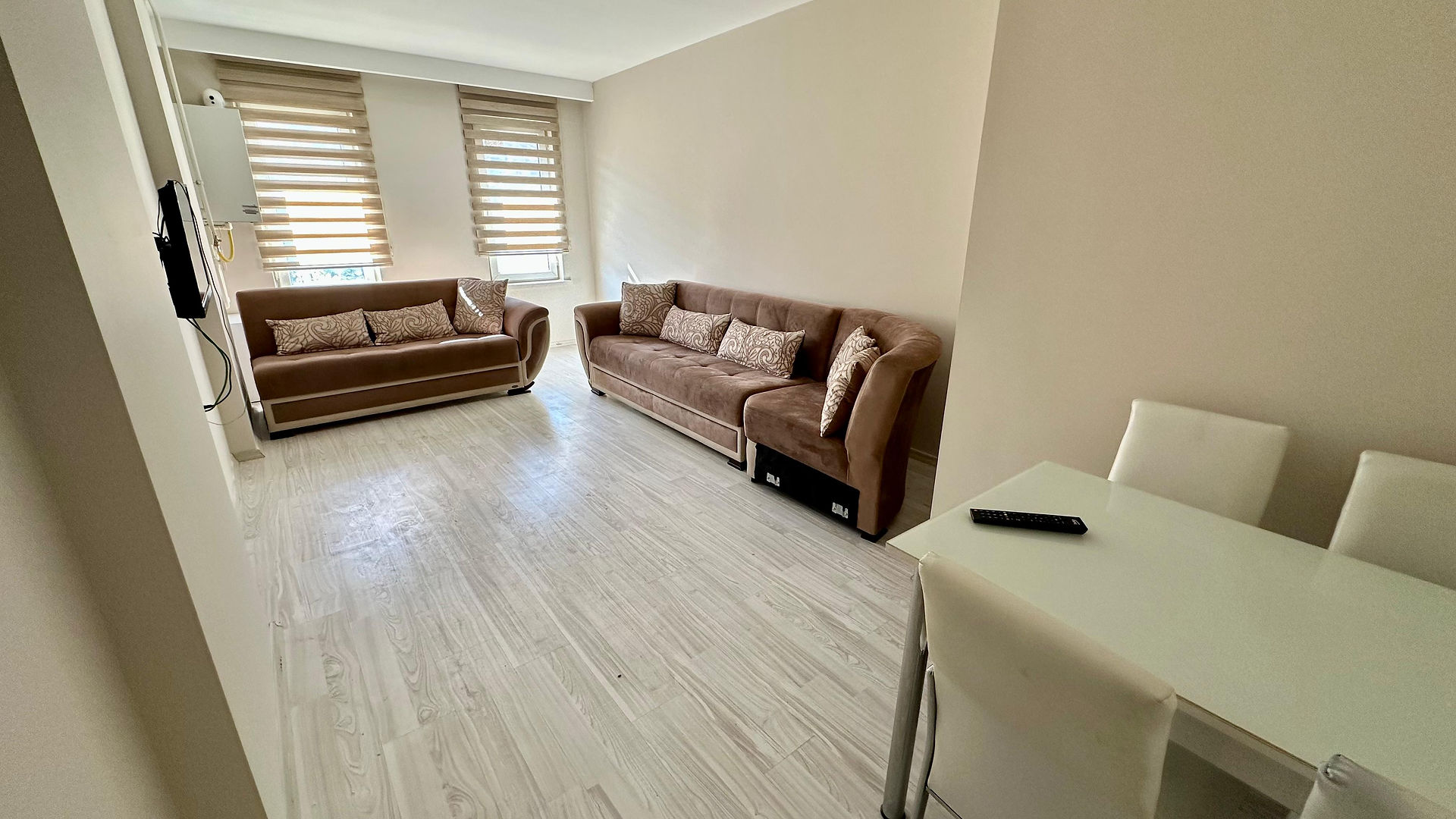 Uzunlar Emlak'tan Afyonkarahisar Marulcu Mahallesi'nde, 2+0 ve 1+1 Seçenekli Eşyalı Kiralık Daireler