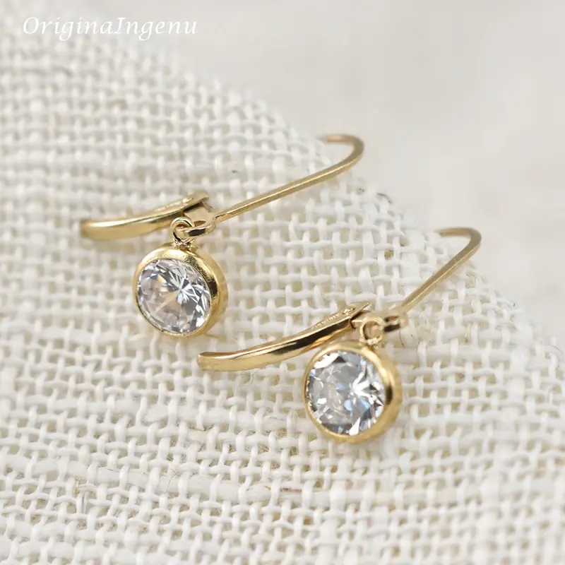 Miniatura: Pendiente bañado en oro