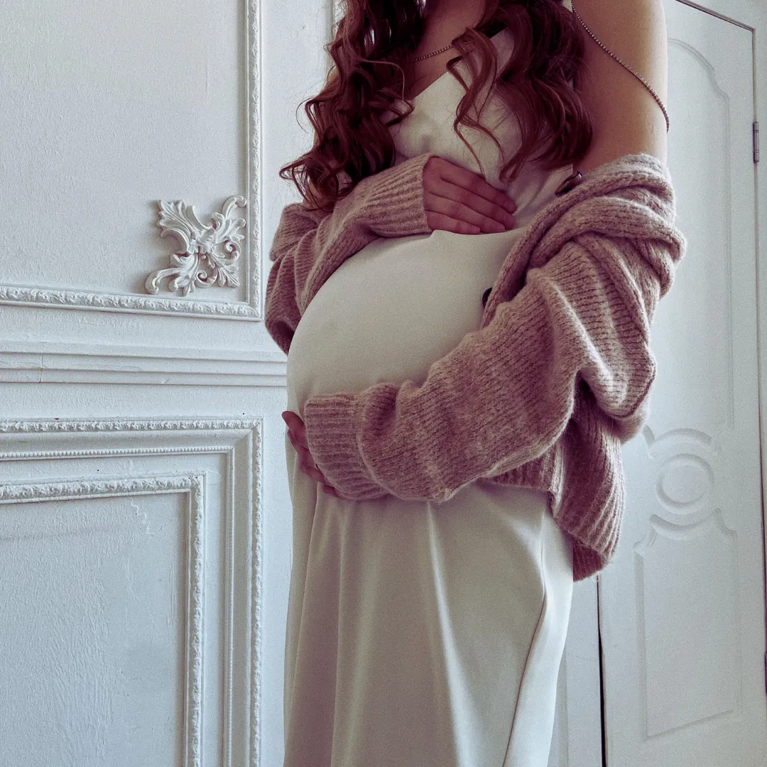 Image of a Stressed pregnant woman - IMA ART Luxury Surrogacy program takes care of surrogates during pregnancy