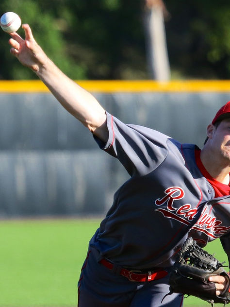 Giants Victorious over Marin Catholic in MCAL Semi-Final for Firenzi’s 450th Win