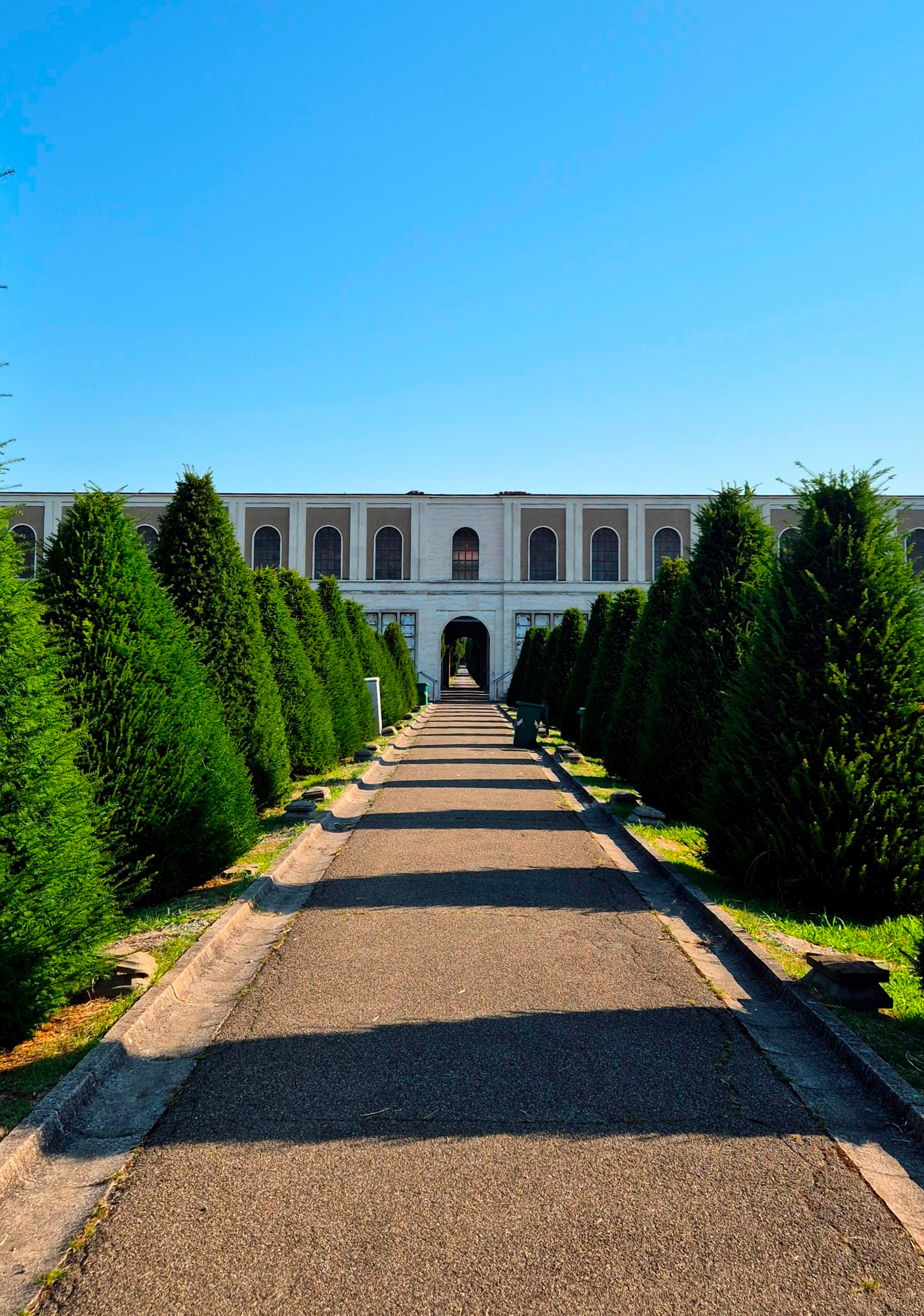Entrada do Cemitério de Certosa