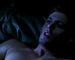 SnW- Dean Wakes Up After Dream About Cas