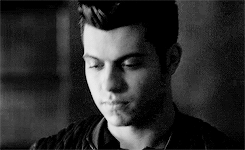 Raphael pray