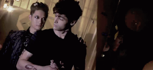 SHADOWHUNTERS
