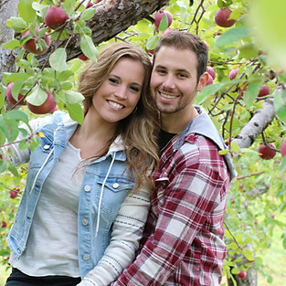 Apple picking couples photo shoot