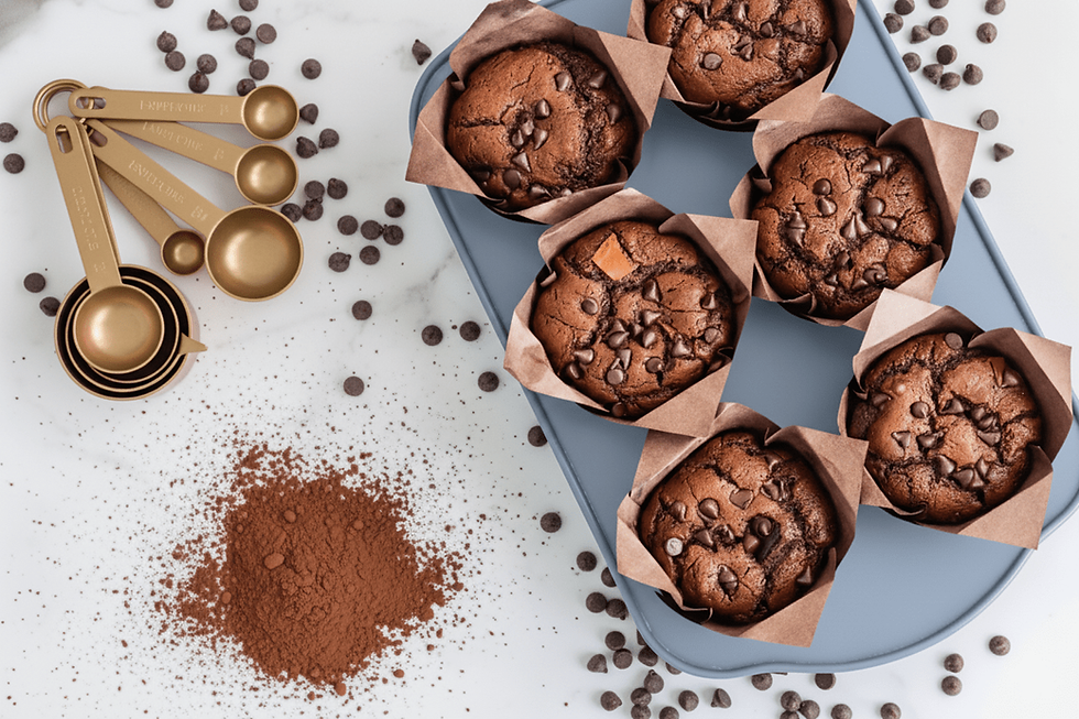 Naturally sweetened and made with whole wheat flour, these brownie like muffins are a delicious and moist alternative to their usual counterparts. They are rich in chocolate flavour and perfect for a snack or light breakfast.