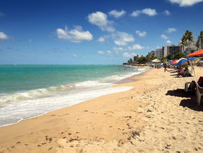 Praia de Jatiúca: Beleza e Relaxamento em Alagoas