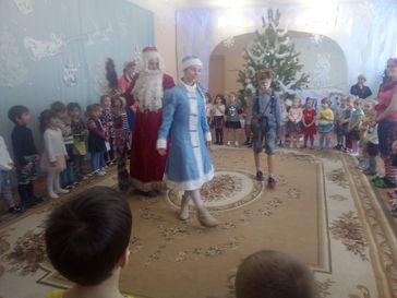 Визит учащихся в ДОУ