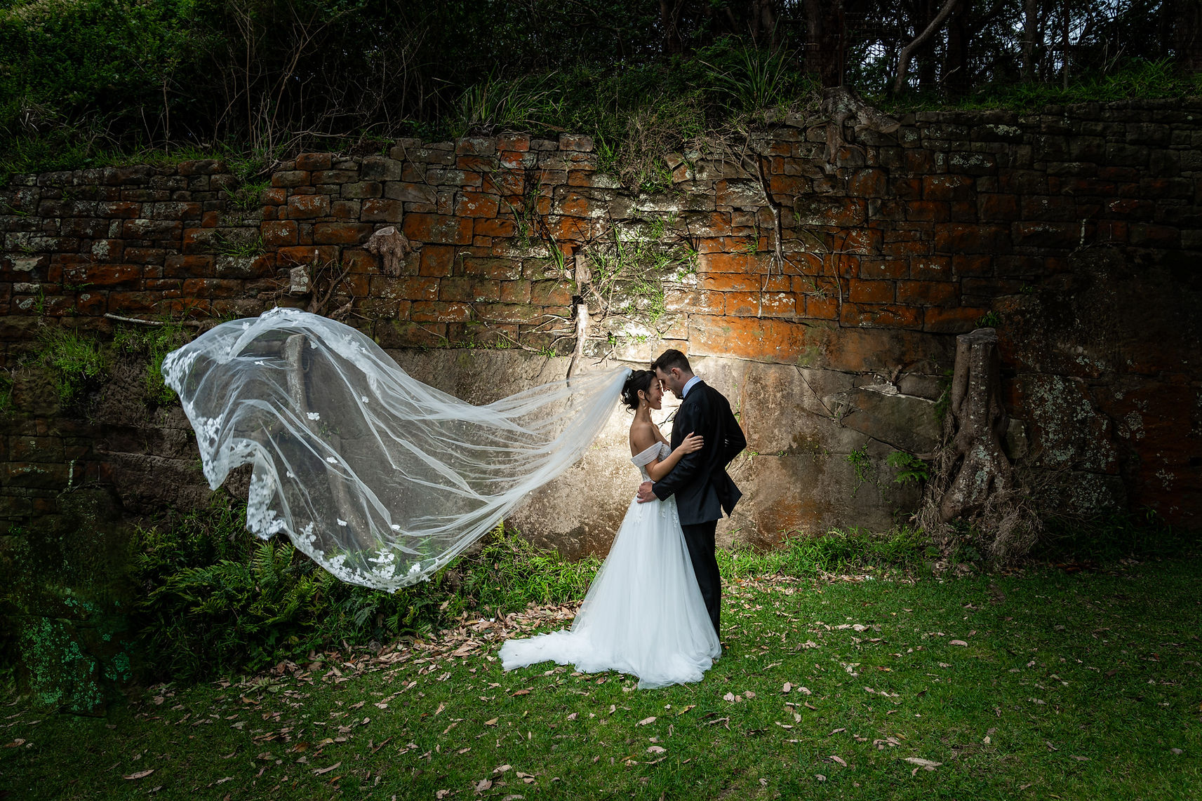 Jess & Michael's Wedding- www.everlongweddings.com (19).jpg