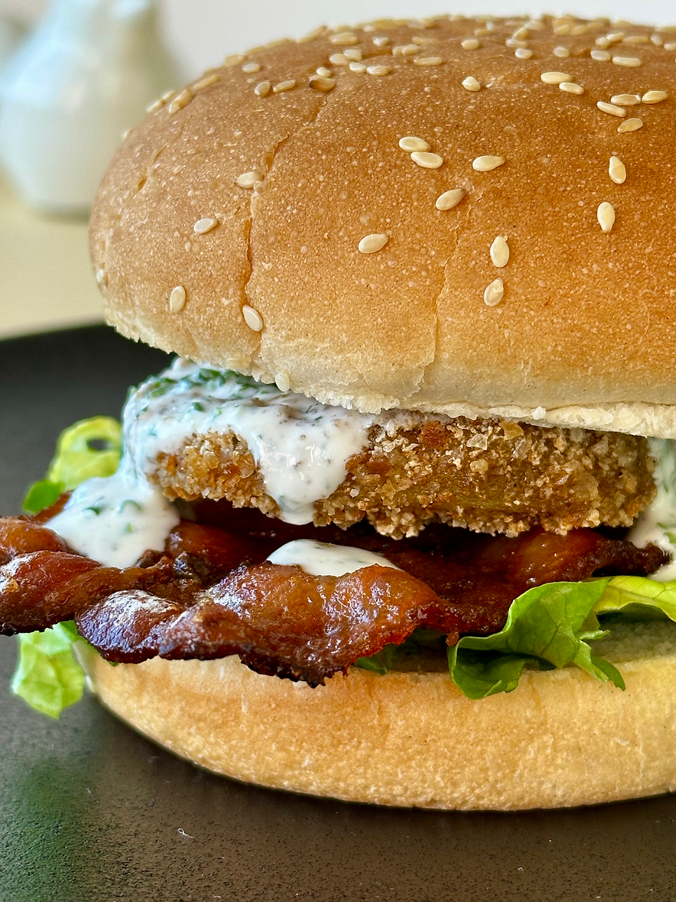 BLT Sandwich with Fried Green Tomatoes