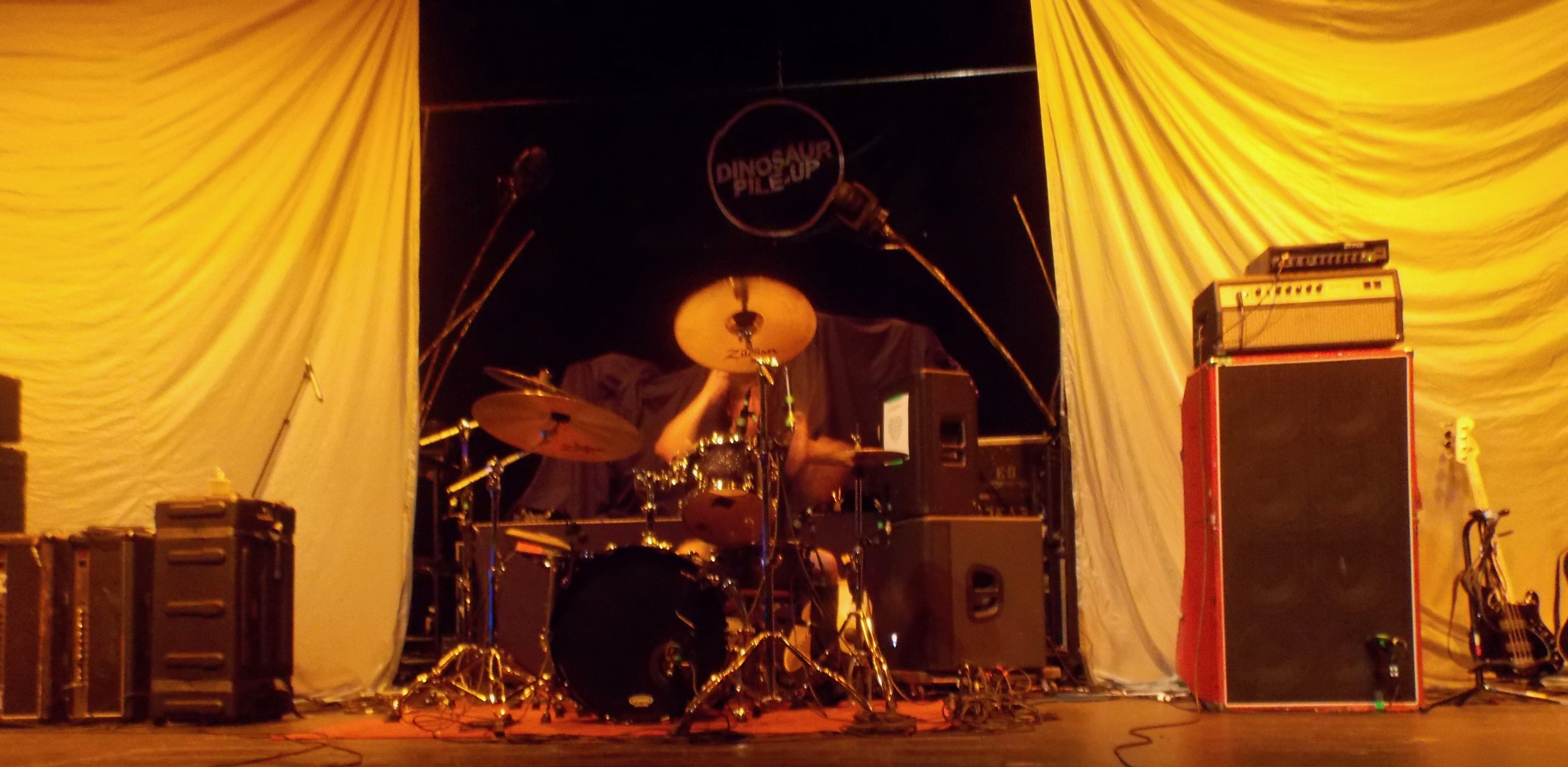 Dinosaur Pile Up