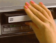 vhs2.gif