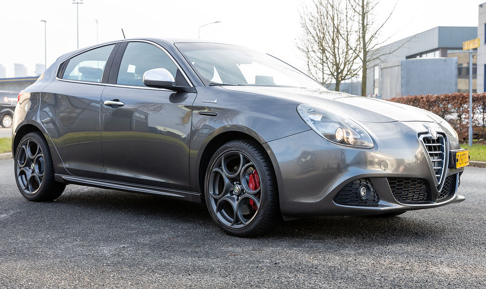 Thumbnail: Alfa Roemo Giulietta 1.4 170PK