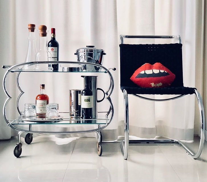 louche milieu EM vignette : november 202