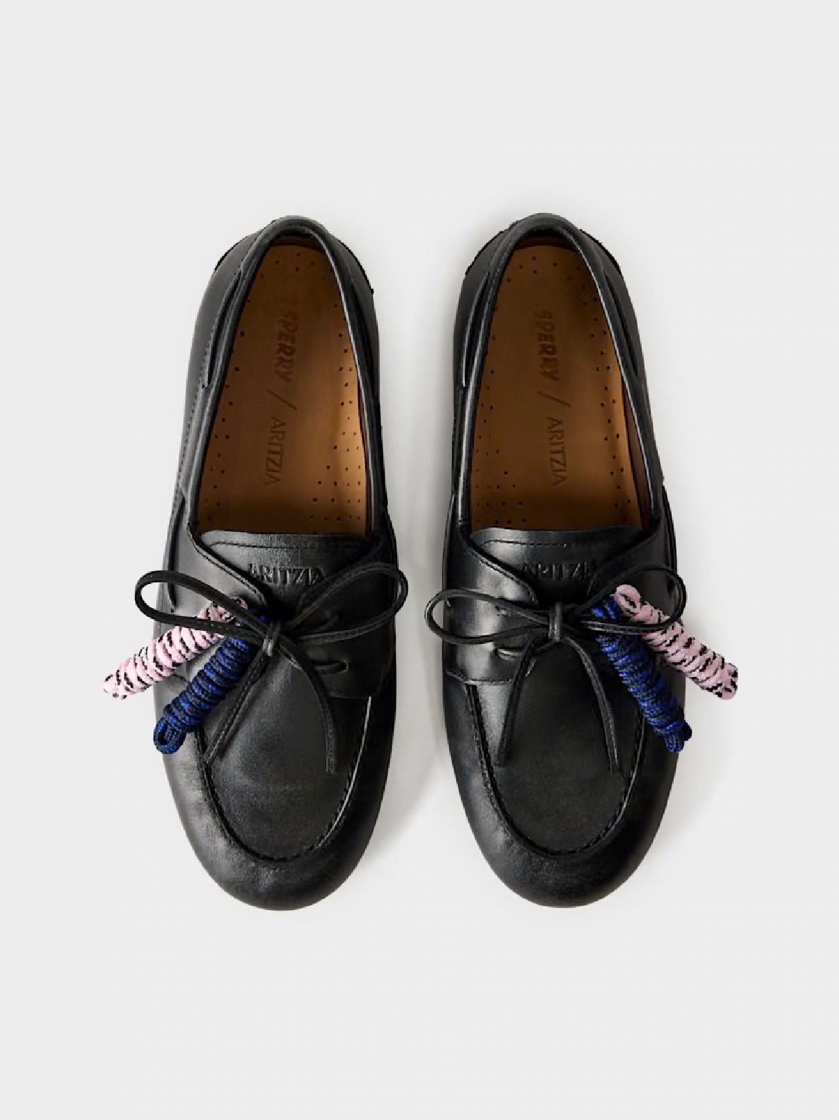 Sperry x Aritzia Slim Boat Shoe - Distressed Black