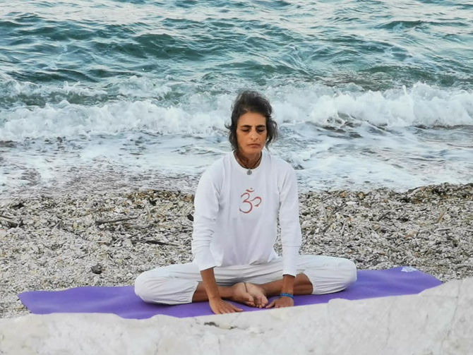 Corsi 2024 | Incontri di Yoga online e in presenza