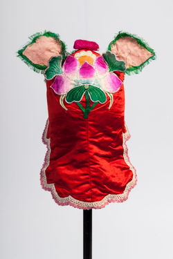 晉南地區虎頭帽 後部蓮花頂