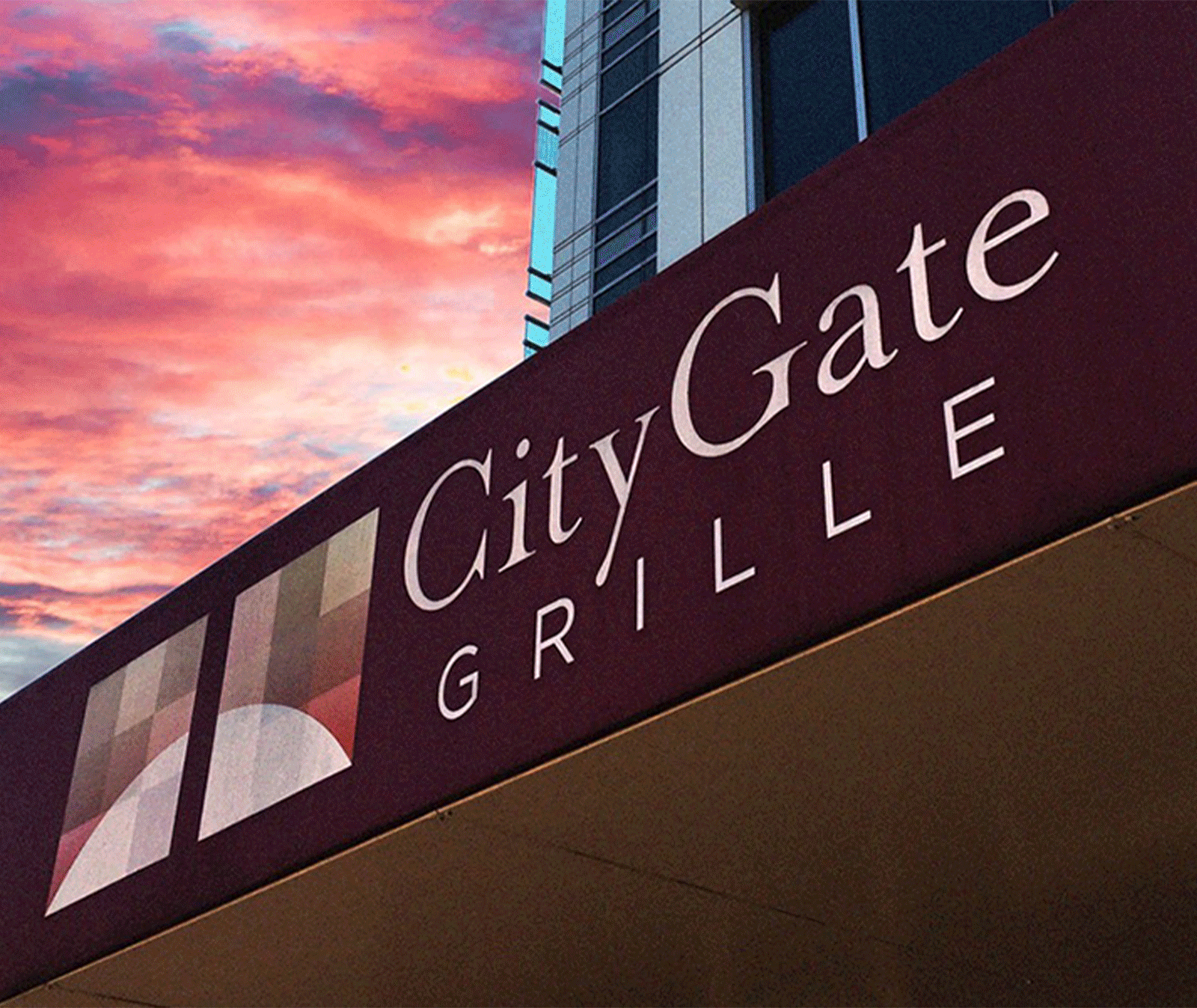 Musician playing a saxophone, pouring CityGate Grille's Spartan IPA from a tap, an arrangement of craft cocktails and the sunset sky over CityGate Grille in a rotation of images