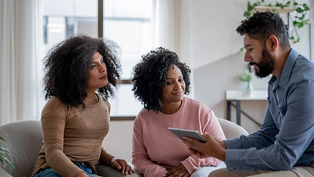 If You’re Thinking of Selling Your House This Fall, Hire a Pro