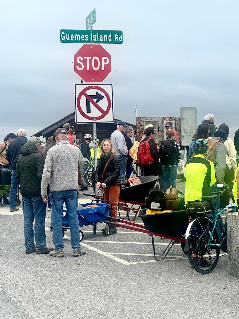 Lining up for the Strait Arrow by Mary Lascelles