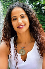 Adèle - Coach de Pilates et de fitness formée et certifiée