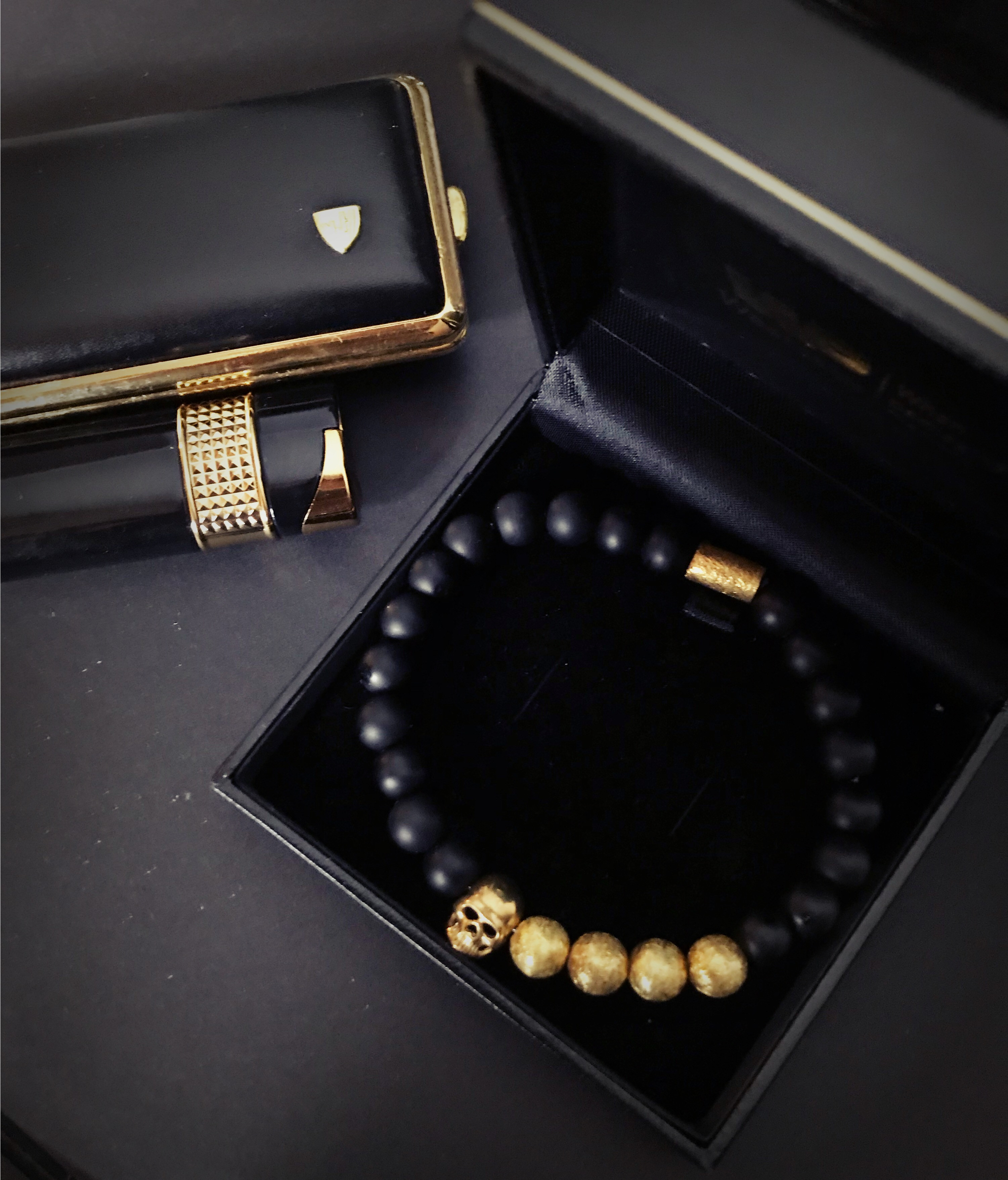 Skull - onyx bracelet sterling silver or 14k gold