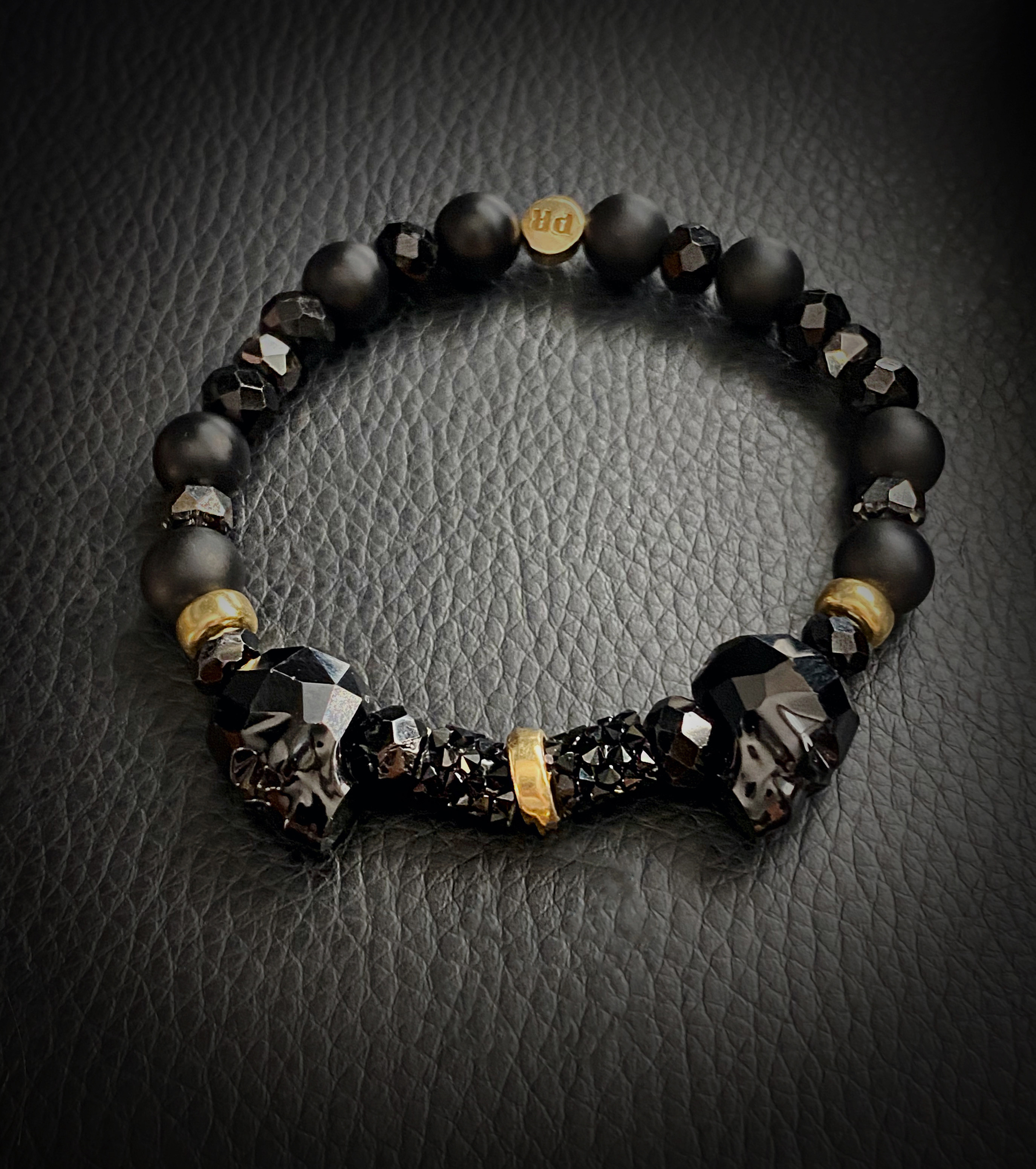Swarovski rocks skull gold bracelet onyx